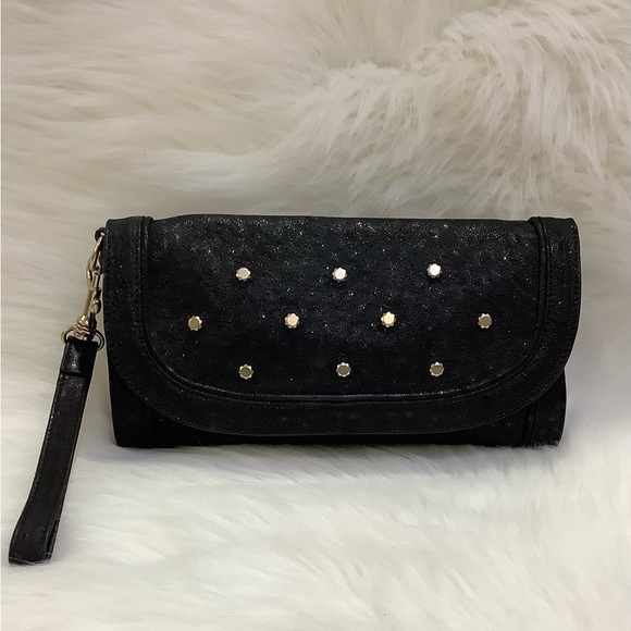 See By Chloe Handbags - LIKE NEW🖤 Chloe Wristlet